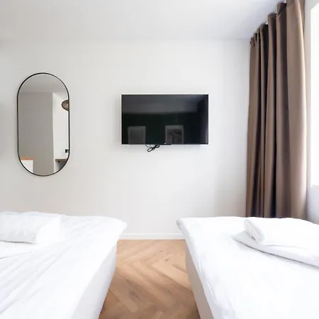 Oasis Airport By Revalhome 3* Reval