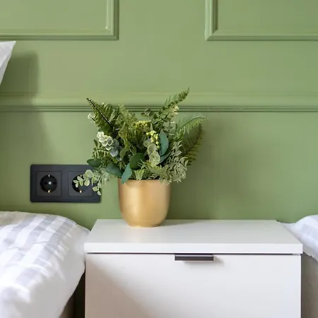 Lejlighedshotel Oasis Airport By Revalhome 3*