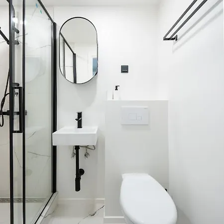 Oasis Airport By Revalhome 3* Reval